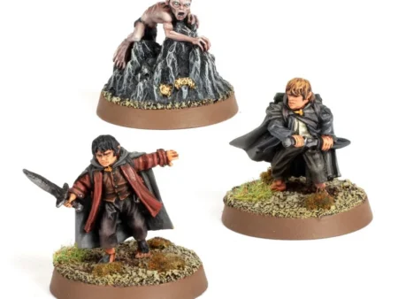 Frodo Baggins™, Samwise Gamgee™ and Gollum™ in Emyn Muil (Web Only)